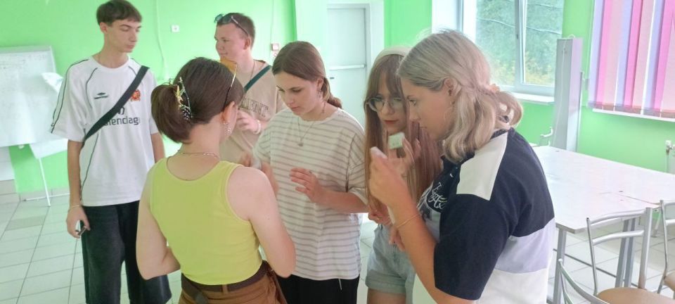 В лагере "Орлёнок " Волгоградской области в рамках программы «Будь Первым!» школа будущих вожатых открыла свои двери для обучающихся из «Станично-Луганской гимназии» В лагере "Орлёнок " Волгоградской области в рамках программы «Будь Первым!» школа будущих вожатых открыла свои двери для обучающихся из «Станично-Луганской гимназии»