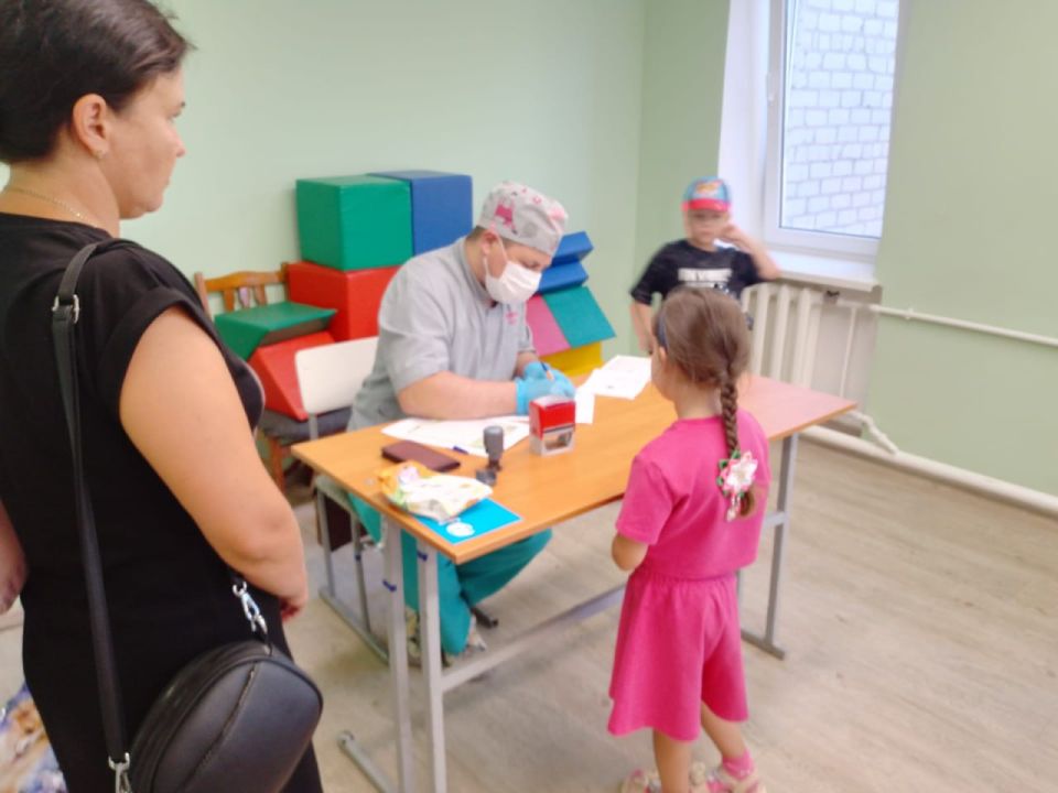 В п.Металист проведён комплексный профилактический осмотр детского населения В п.Металист проведён комплексный профилактический осмотр детского населения
