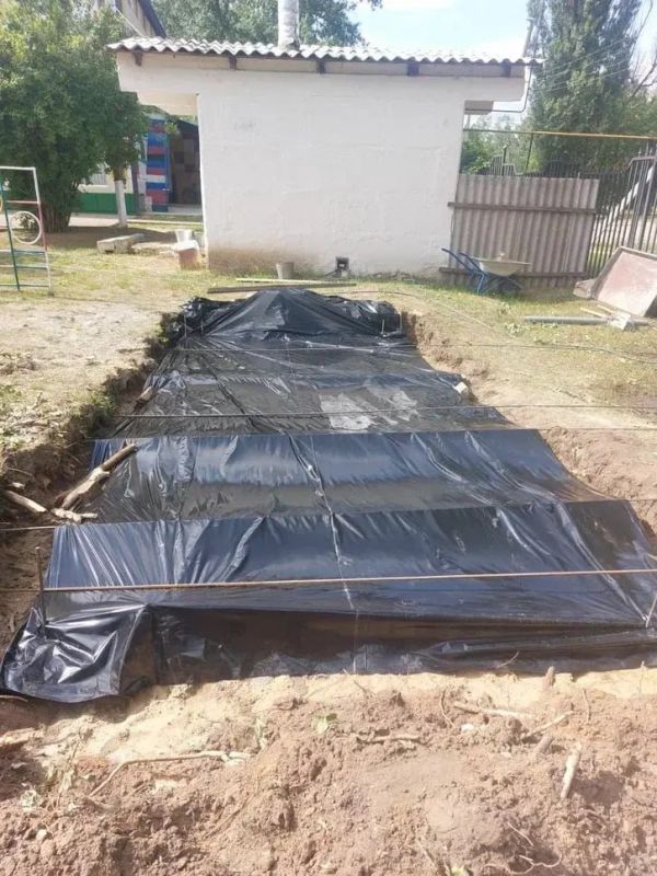 В детском саду «Журавушка» в Новопсковском муниципальном округе проводятся работы по монтажу блочно-модульной котельной В детском саду «Журавушка» в Новопсковском муниципальном округе проводятся работы по монтажу блочно-модульной котельной