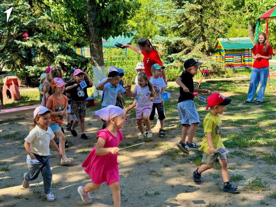 Красный, жёлтый, зелёный: Движение Первых укрепили свои знания о безопасности на дорогах Красный, жёлтый, зелёный: Движение Первых укрепили свои знания о безопасности на дорогах