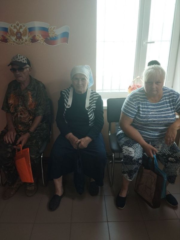 Сегодня, в Нижнетепловском отделе жизнеобеспечения населения состоялся приём граждан, который провёл специалист Многофункционального центра предоставления государственных и муниципальных услуг (МФЦ) Сегодня, в Нижнетепловском отделе жизнеобеспечения населения состоялся приём граждан, который провёл специалист Многофункционального центра предоставления государственных и муниципальных услуг (МФЦ)