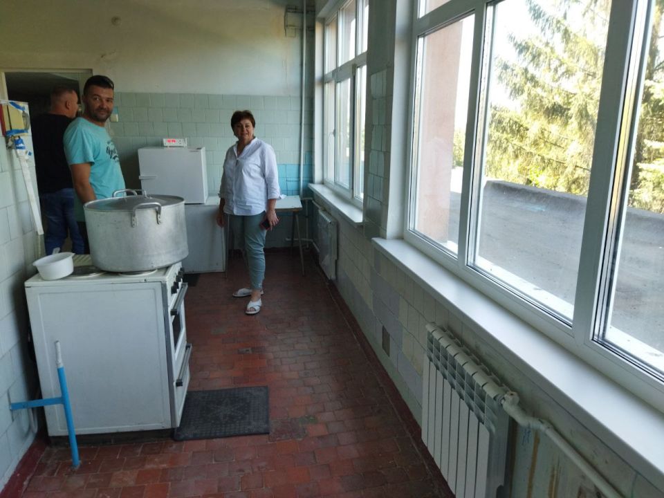 Первый заместитель Главы городского округа город Ровеньки Татьяна Хрипачева и начальник УЖКХ Александр Мащенко, действуя по поручению Главы городского округа Андрея Рубанцова, проинспектировали ход выполнения работ по... Первый заместитель Главы городского округа город Ровеньки Татьяна Хрипачева и начальник УЖКХ Александр Мащенко, действуя по поручению Главы городского округа Андрея Рубанцова, проинспектировали ход выполнения работ по...