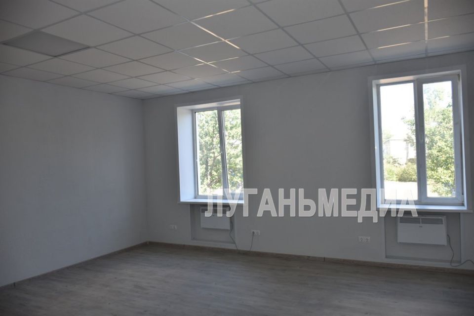 В Лутугино завершен капитальный ремонт общежития при поддержке региона-шефа – Ульяновской области В Лутугино завершен капитальный ремонт общежития при поддержке региона-шефа – Ульяновской области