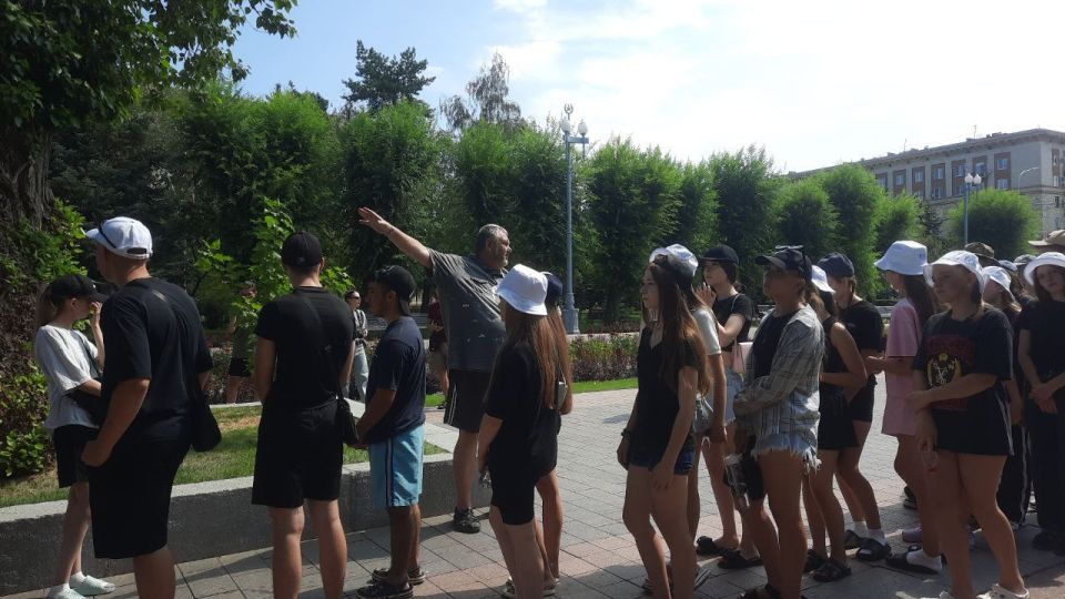 48 школьников из города Ровеньки в возрасте 14-17 лет принимают участие в проекте "Университетские смены» 48 школьников из города Ровеньки в возрасте 14-17 лет принимают участие в проекте "Университетские смены»