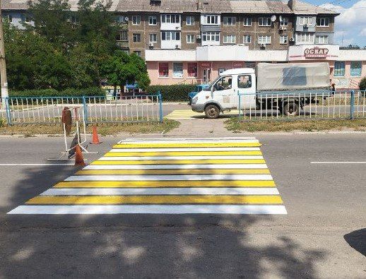 Коммунальные службы проводят работы на территории города Коммунальные службы проводят работы на территории города