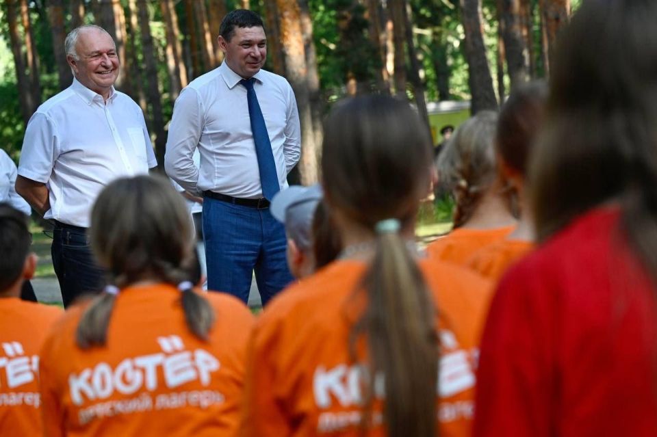 Врио главы Тамбовской области открыл смену в лагере, где отдыхают дети из Новоайдара Врио главы Тамбовской области открыл смену в лагере, где отдыхают дети из Новоайдара