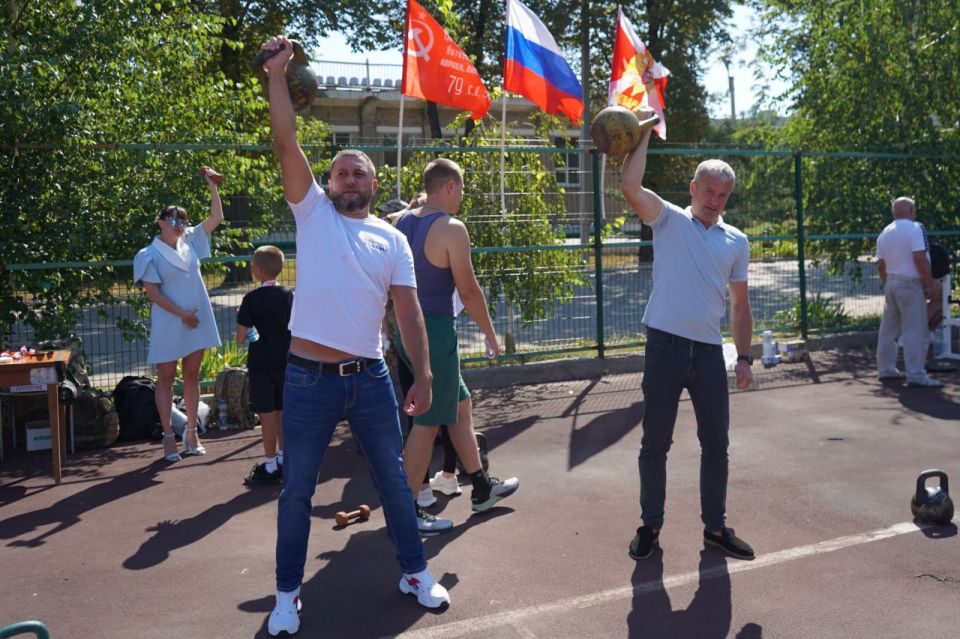 Андрей Сухачев: День начали ярким праздником спорта ко Дню физкультурника Андрей Сухачев: День начали ярким праздником спорта ко Дню физкультурника
