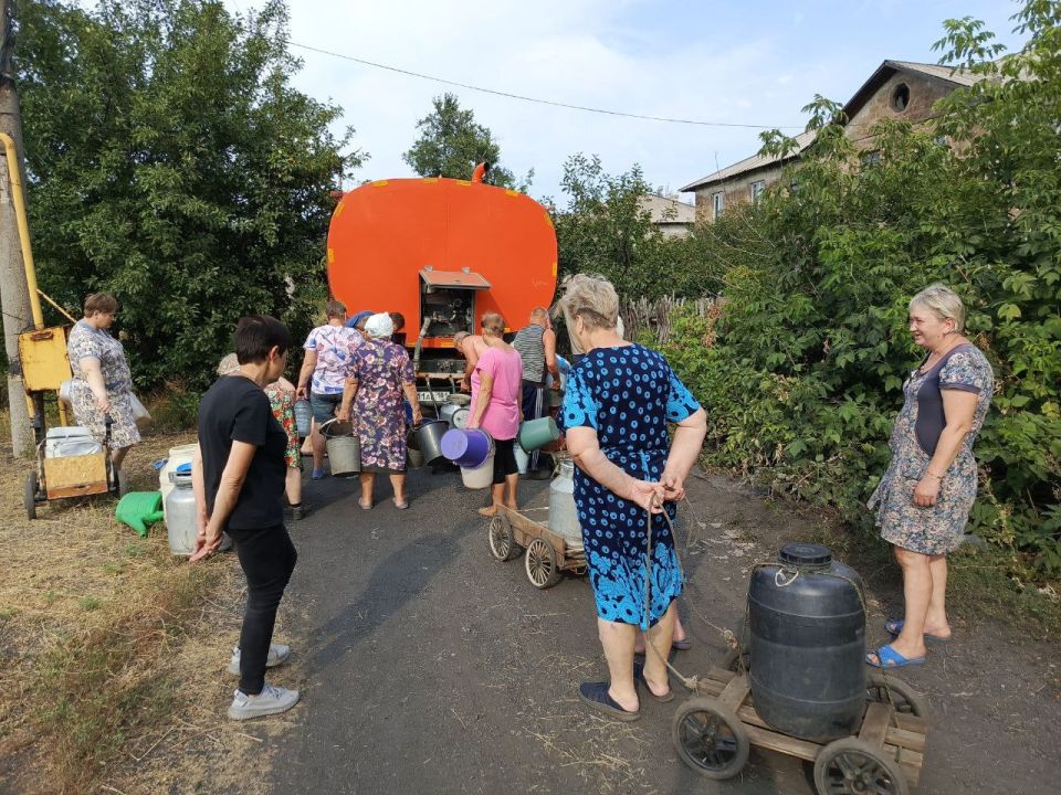 В результате проведения ремонтных работ на водоводе «Курган — пгт.Новодарьевка» жители пгт В результате проведения ремонтных работ на водоводе «Курган — пгт.Новодарьевка» жители пгт