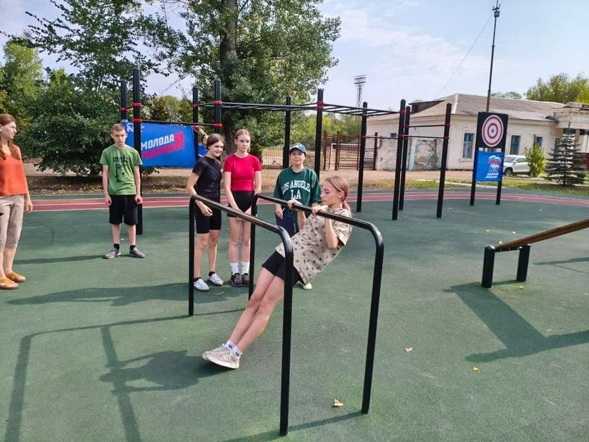В Антраците прошло физкультурное мероприятие "Готов к труду и обороне" В Антраците прошло физкультурное мероприятие "Готов к труду и обороне"