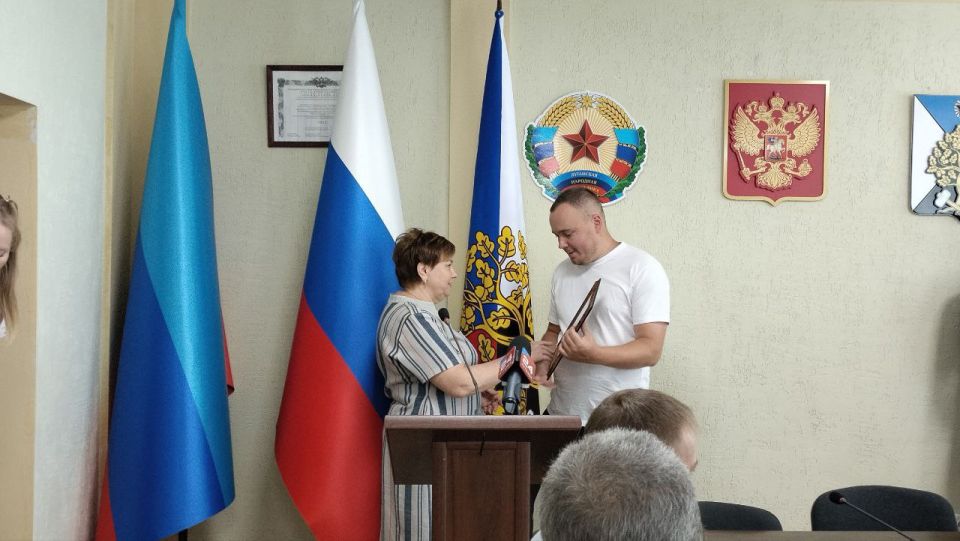 Андрей Рубанцов: Сегодня в Администрации городского округа состоялось чествование работников строительной отрасли Андрей Рубанцов: Сегодня в Администрации городского округа состоялось чествование работников строительной отрасли