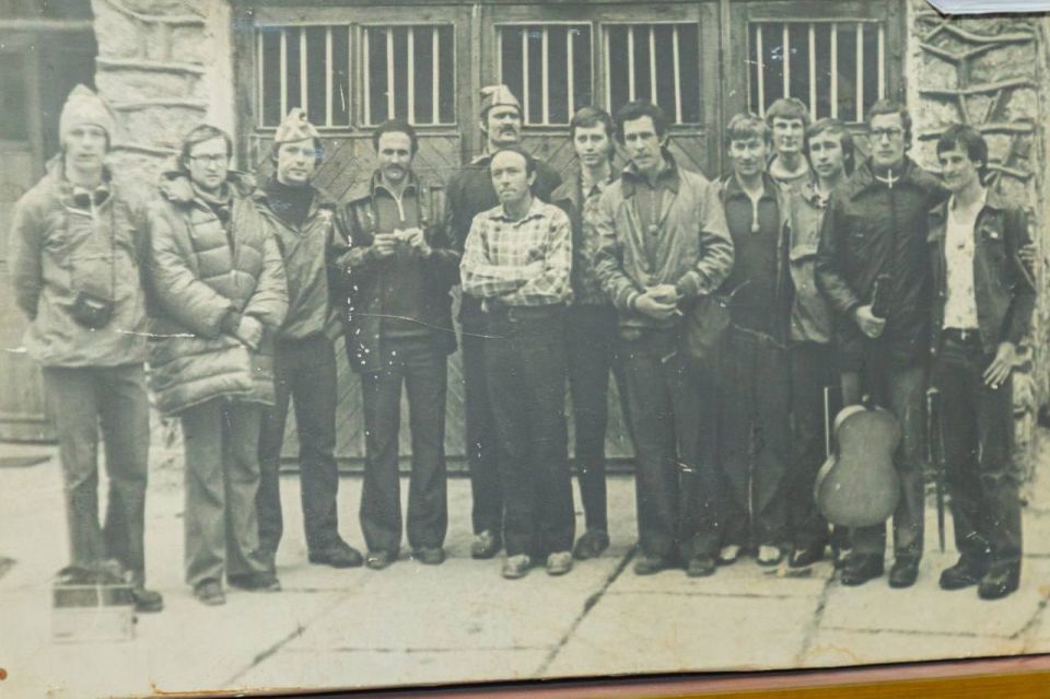 8 августа - Международный день альпинизма Как вид спорта альпинизм был основан 8 августа 1786 года, когда врач Мишель-Габриэль Паккард и горный проводник Жак Бальма покорили высшую точку Альп — Монблан В интервью , кандидат... 8 августа - Международный день альпинизма Как вид спорта альпинизм был основан 8 августа 1786 года, когда врач Мишель-Габриэль Паккард и горный проводник Жак Бальма покорили высшую точку Альп — Монблан В интервью , кандидат...