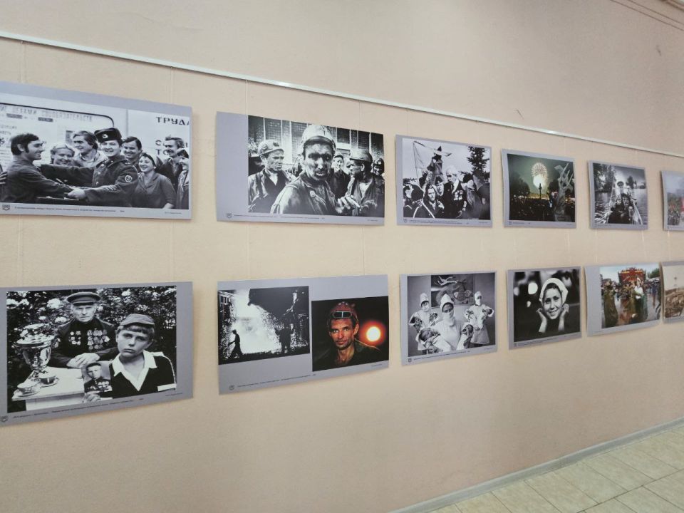 Ольга Бас: Посетила невероятную персональную выставку мастера советского фоторепортажа, лауреата международных и региональных фотоконкурсов, заслуженного журналиста Украины Вадима Лесного под названием "Ретровернисаж Ольга Бас: Посетила невероятную персональную выставку мастера советского фоторепортажа, лауреата международных и региональных фотоконкурсов, заслуженного журналиста Украины Вадима Лесного под названием "Ретровернисаж
