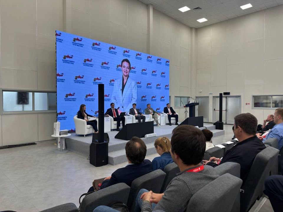 Цифровое будущее для ветеранов: Фонд «Защитники Отечества» провёл форум в Калуге! Цифровое будущее для ветеранов: Фонд «Защитники Отечества» провёл форум в Калуге!