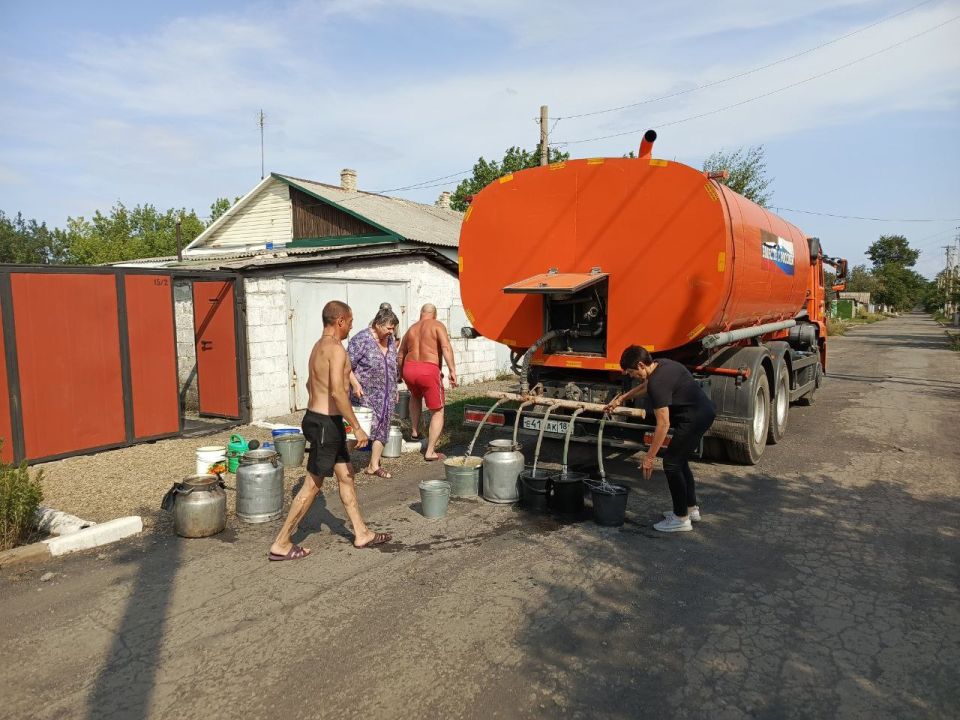 В результате проведения ремонтных работ на водоводе «Курган — пгт.Новодарьевка» жители пгт В результате проведения ремонтных работ на водоводе «Курган — пгт.Новодарьевка» жители пгт