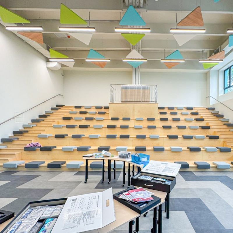 Как идёт подготовка к новому учебному году в регионах России? Как идёт подготовка к новому учебному году в регионах России?