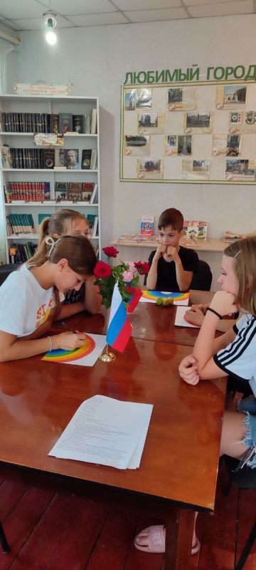 В библиотеке филиал 15 Козабелово прошла эстетическая беседа "У воспитанных ребят, все дела идут на лад" В библиотеке филиал 15 Козабелово прошла эстетическая беседа "У воспитанных ребят, все дела идут на лад"