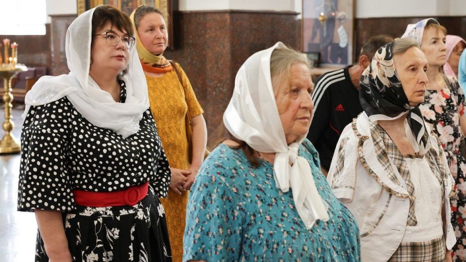 Марина Филиппова: Сегодня наш архиерей - Митрополит Луганский и Алчевский Пантелеимон, молитвенно встретил день своего тезоименитства! Марина Филиппова: Сегодня наш архиерей - Митрополит Луганский и Алчевский Пантелеимон, молитвенно встретил день своего тезоименитства!