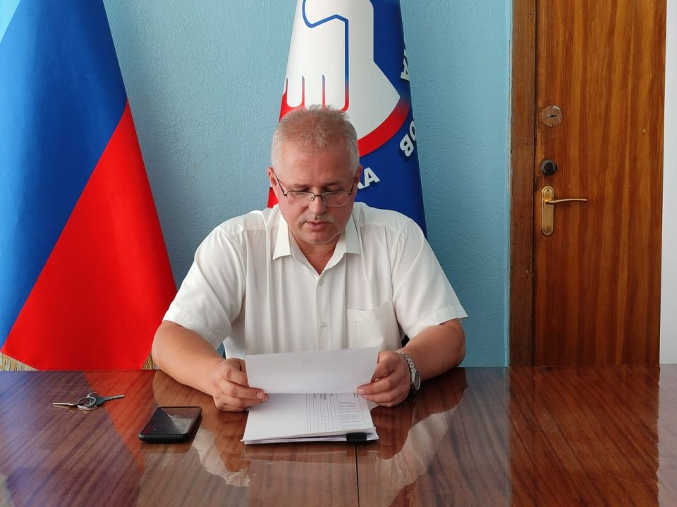 Константин Бутримов: АКТУАЛЬНЫЕ ВОПРОСЫ И ПЛАНЫ: В ЛУГАНСКЕ ПРОШЛО ЗАСЕДАНИЕ РЕСКОМА РОСПРОФПРОМ-ЛНР Константин Бутримов: АКТУАЛЬНЫЕ ВОПРОСЫ И ПЛАНЫ: В ЛУГАНСКЕ ПРОШЛО ЗАСЕДАНИЕ РЕСКОМА РОСПРОФПРОМ-ЛНР