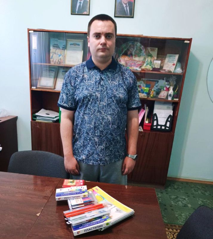 «ЕДИНАЯ РОССИЯ» помогает семьям собрать детей в школу «ЕДИНАЯ РОССИЯ» помогает семьям собрать детей в школу