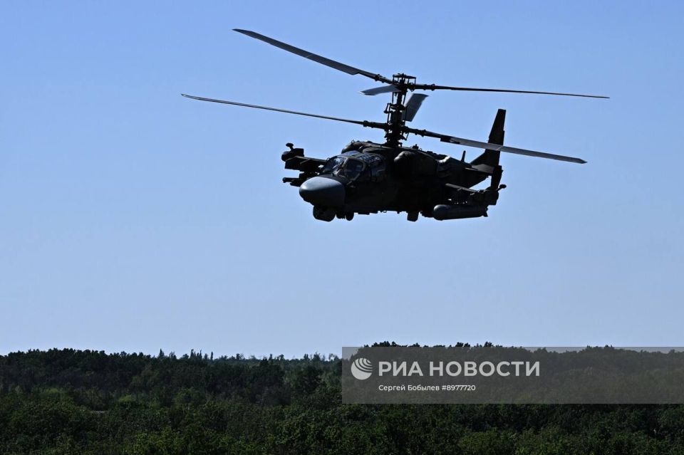 Бойцы 8-й разведывательно-штурмовой бригады Добровольческого корпуса проходят боевое слаживание на одном из полигонов ЛНР Бойцы 8-й разведывательно-штурмовой бригады Добровольческого корпуса проходят боевое слаживание на одном из полигонов ЛНР
