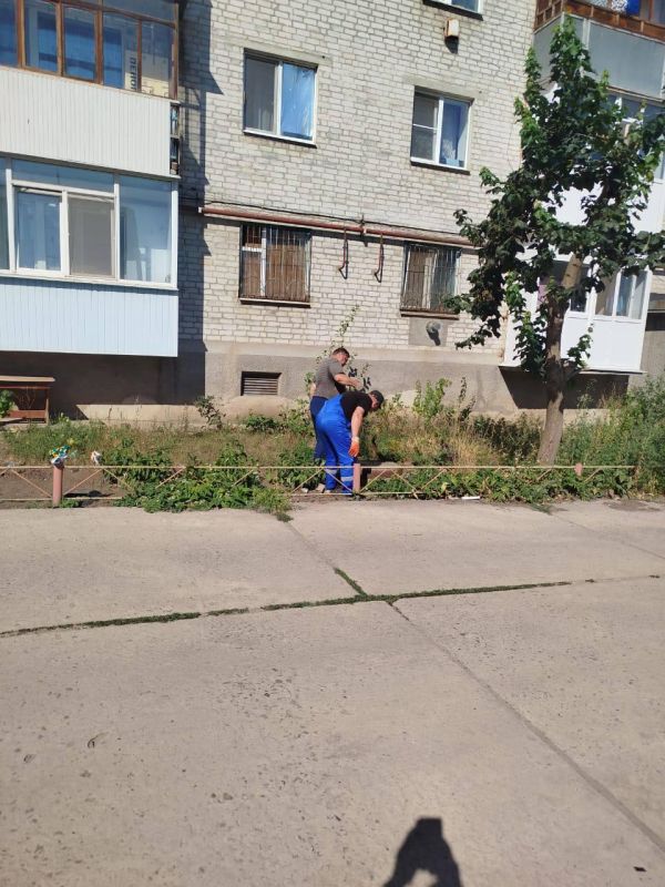 Ульяновские специалисты провели восстановительные работы на коммунальных сетях в Лутугинском муниципальном округе Ульяновские специалисты провели восстановительные работы на коммунальных сетях в Лутугинском муниципальном округе