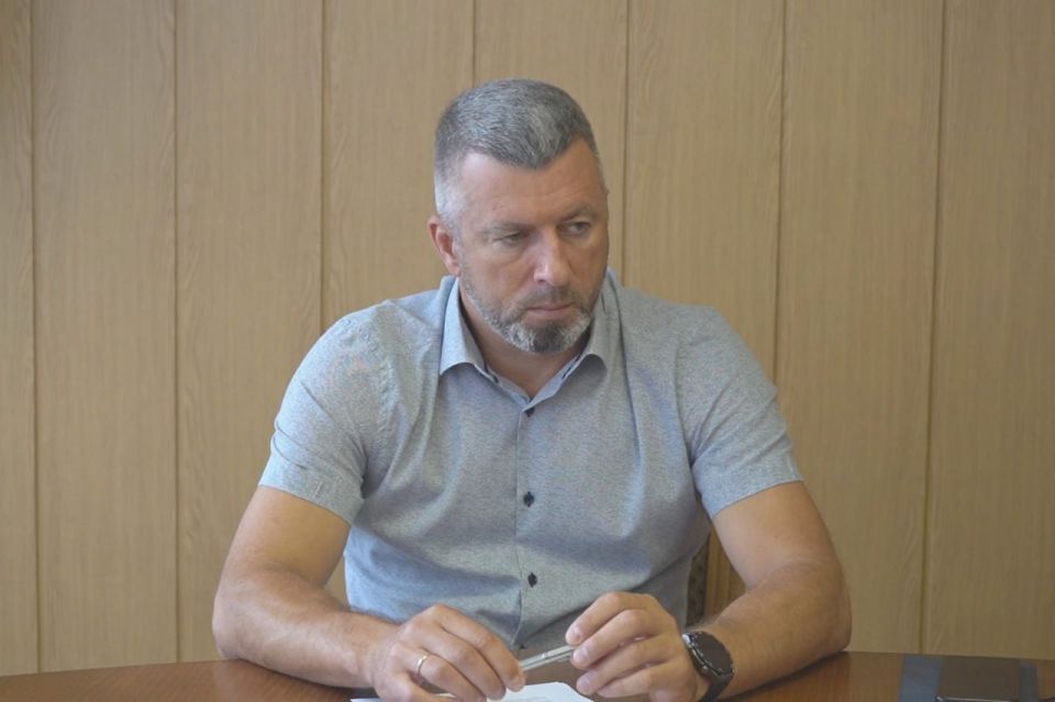 Андрей Сухачев: Сегодня провели еженедельное аппаратное совещание, где обсудили ключевые вопросы жизнедеятельности нашего округа Андрей Сухачев: Сегодня провели еженедельное аппаратное совещание, где обсудили ключевые вопросы жизнедеятельности нашего округа