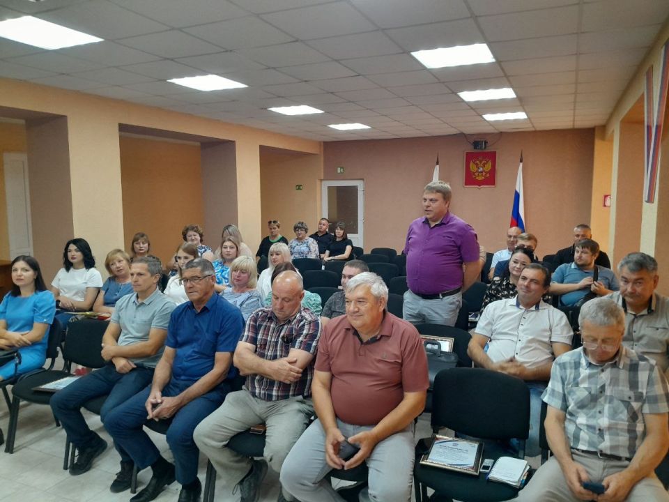 В Беловодском МО прошло аппаратное совещание В Беловодском МО прошло аппаратное совещание