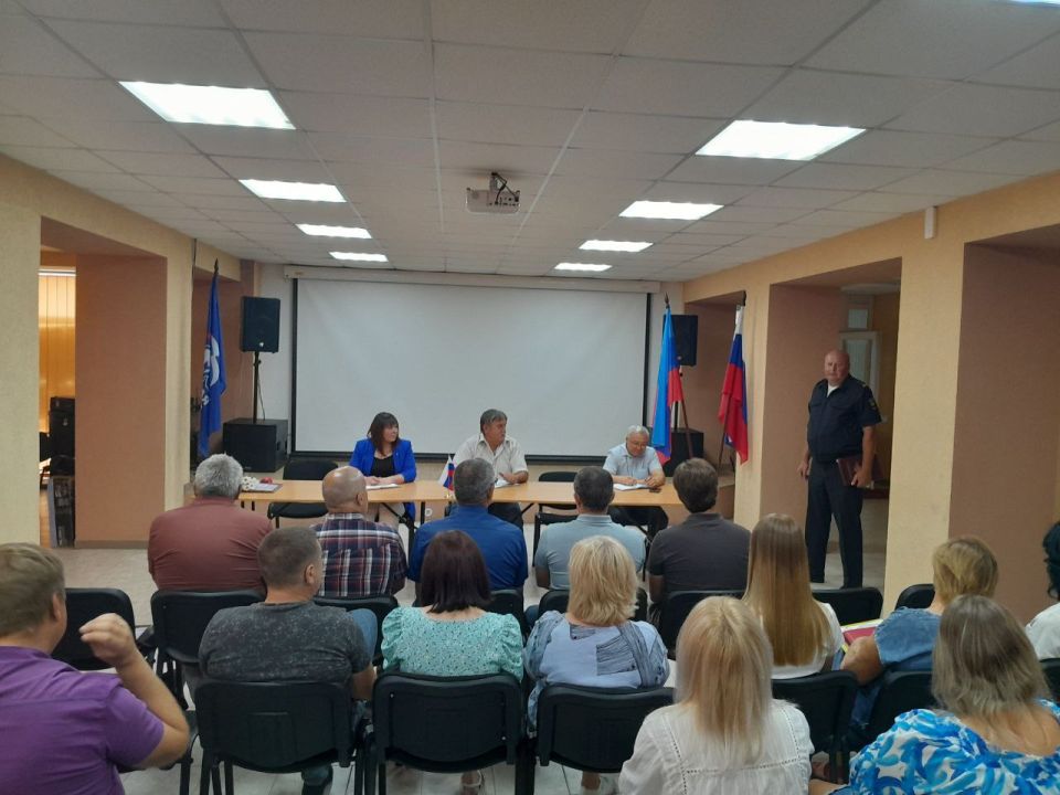 В Беловодском МО прошло аппаратное совещание В Беловодском МО прошло аппаратное совещание