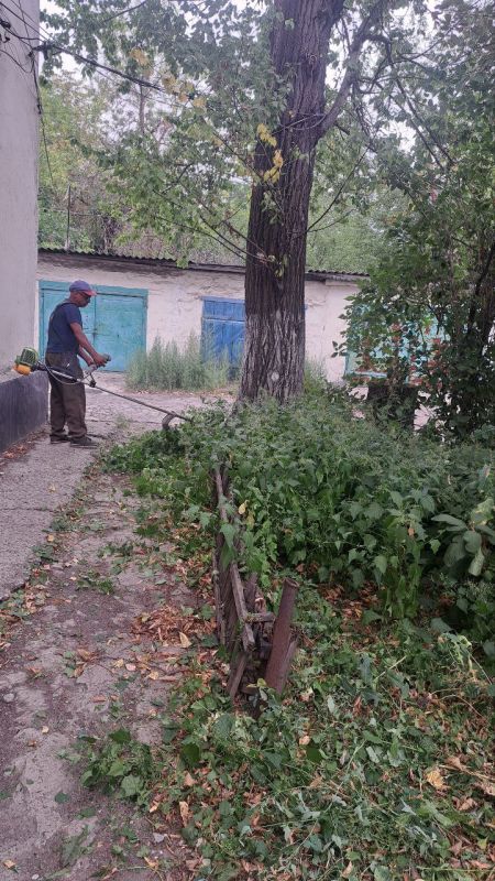 Забота о комфорте жителей: ООО "КОМ-СЕРВИС" и МУП "ЖЭК" работают для вас! Забота о комфорте жителей: ООО "КОМ-СЕРВИС" и МУП "ЖЭК" работают для вас!