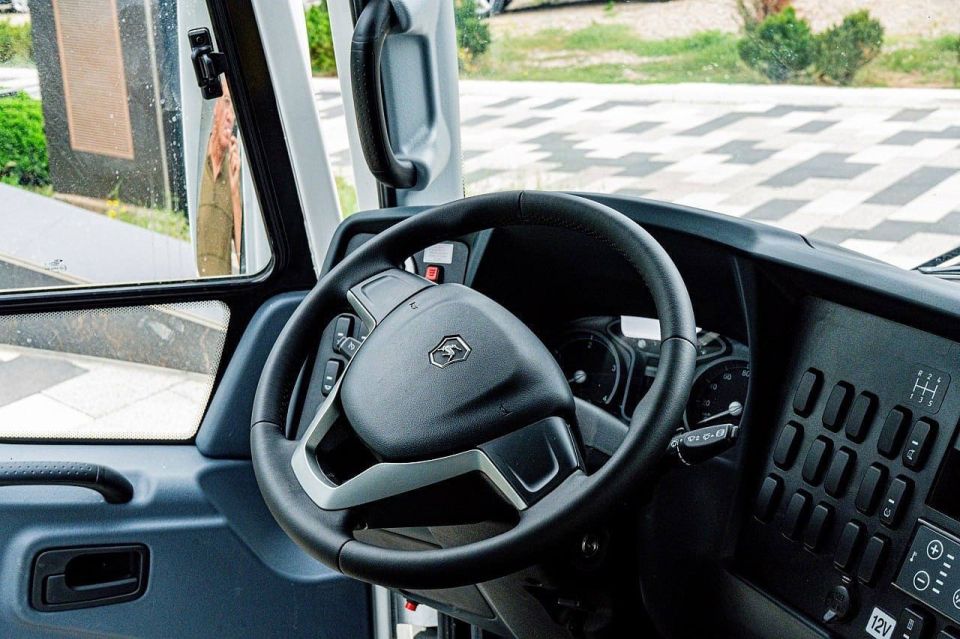 Новый автобус для Луганского Дворца культуры! Новый автобус для Луганского Дворца культуры!