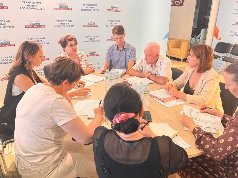 Зинаида Наден: Сегодня с участием представителей профильных министерств, руководителей ведущих аграрных учебных заведений, других заинтересованных организаций провела заседание координационного совета по обеспечению... Зинаида Наден: Сегодня с участием представителей профильных министерств, руководителей ведущих аграрных учебных заведений, других заинтересованных организаций провела заседание координационного совета по обеспечению...