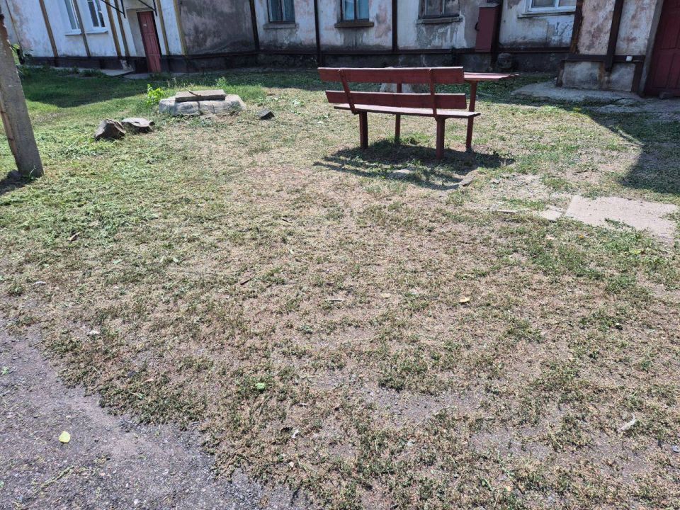 Проведенные работы по благоустройству территории пгт Дзержинский направленные на улучшение внешнего вида и комфорта жителей Проведенные работы по благоустройству территории пгт Дзержинский направленные на улучшение внешнего вида и комфорта жителей