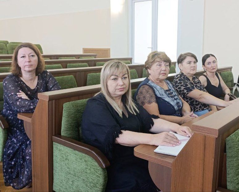 В Администрации Антрацитовского МО в рамках проекта "Точка роста НКО" состоялась информационная встреча с представителями некоммерческих организаций, общественных объединений и инициативными гражданами В Администрации Антрацитовского МО в рамках проекта "Точка роста НКО" состоялась информационная встреча с представителями некоммерческих организаций, общественных объединений и инициативными гражданами
