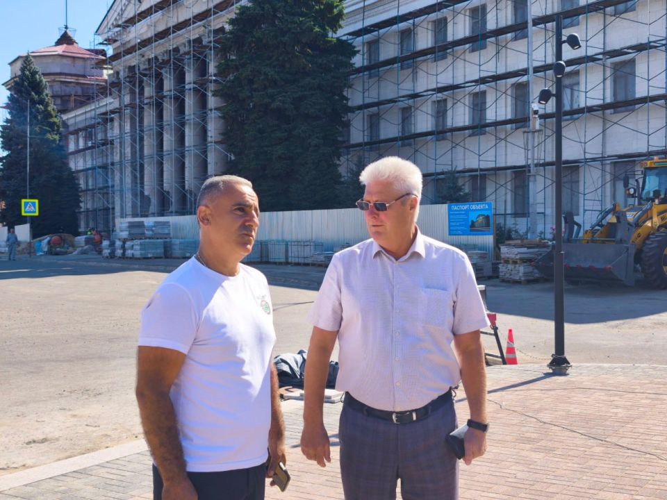 Сергей Козенко: Сегодня с рабочим визитом посетил объект благоустройства «Аллея Дружбы» Сергей Козенко: Сегодня с рабочим визитом посетил объект благоустройства «Аллея Дружбы»