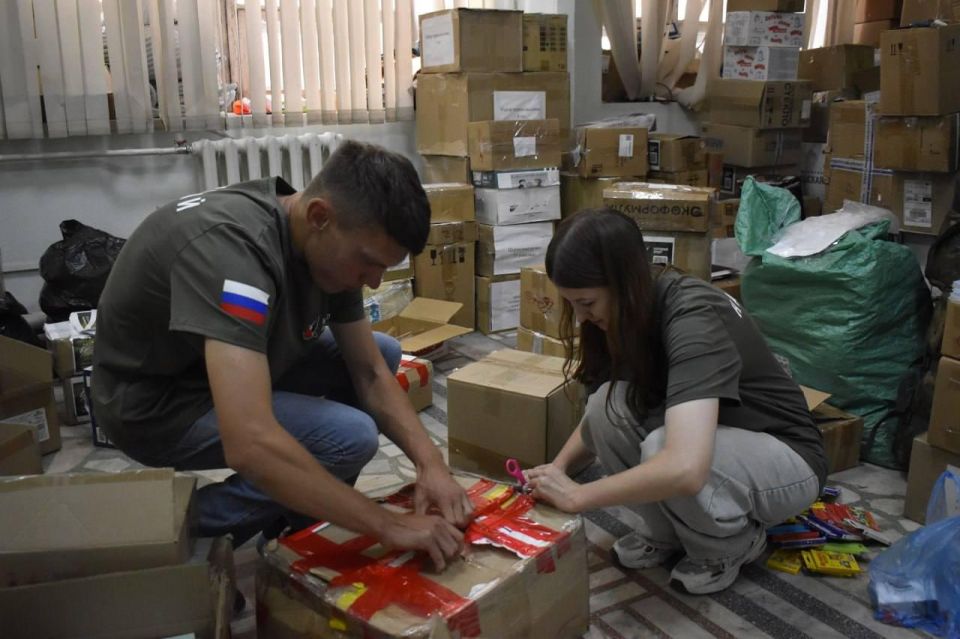 В омском исполкоме Народного фронта завершен сбор для школьников Стаханова В омском исполкоме Народного фронта завершен сбор для школьников Стаханова
