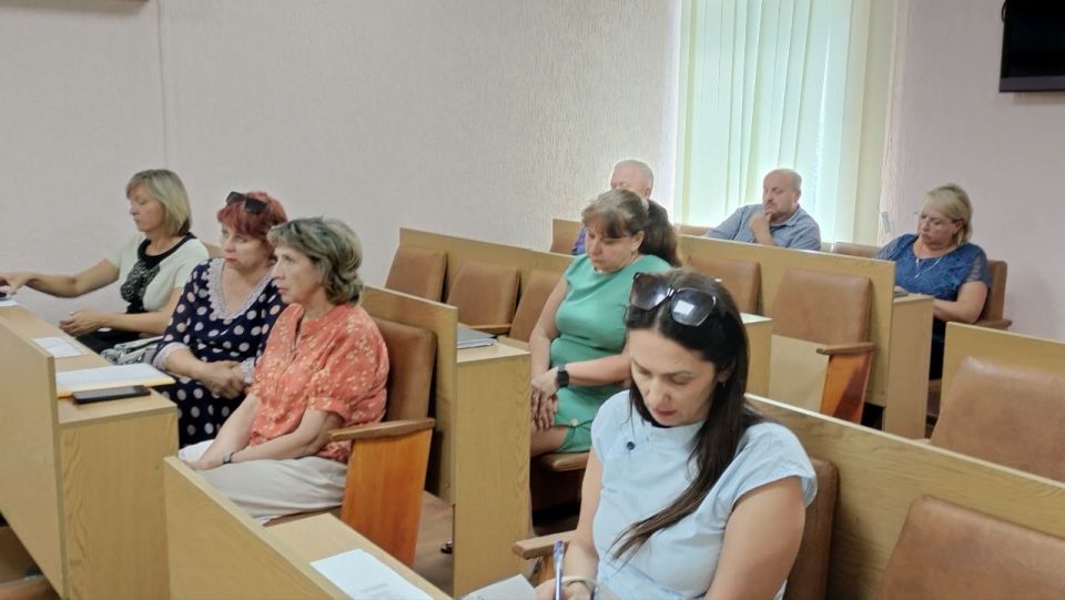 Андрей Рубанцов: В Администрации городского округа город Ровеньки обсудили подготовку к осенне-зимнему периоду Андрей Рубанцов: В Администрации городского округа город Ровеньки обсудили подготовку к осенне-зимнему периоду
