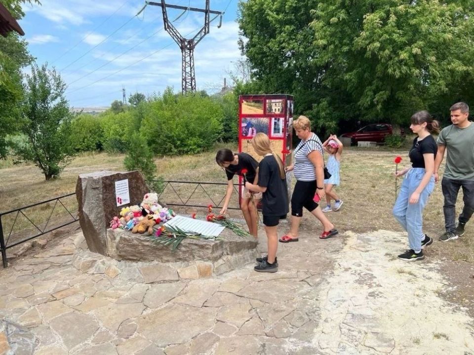 13 августа 2014. Пляж на берегу реки Крынки 13 августа 2014. Пляж на берегу реки Крынки