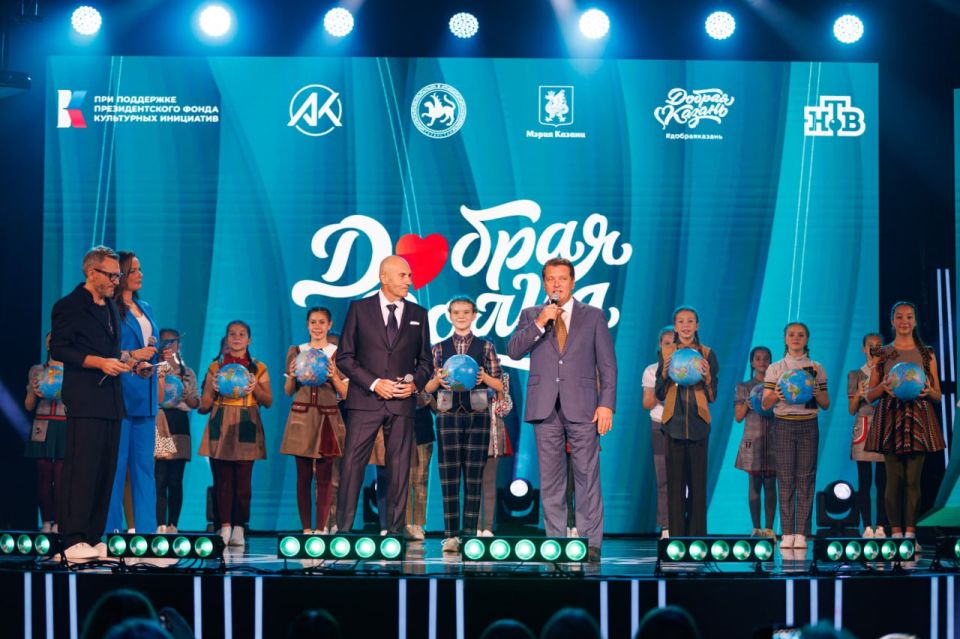 Впервые в Луганске пройдет детский благотворительный фестиваль «Добрая волна» — событие, которое подарит надежду и вдохновение Впервые в Луганске пройдет детский благотворительный фестиваль «Добрая волна» — событие, которое подарит надежду и вдохновение