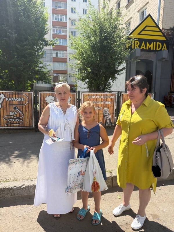 В преддверии Дня знаний Министерство чрезвычайных ситуаций Луганской Народной Республики приняло участие в ежегодной Всероссийской акции «Собери ребенка в школу» В преддверии Дня знаний Министерство чрезвычайных ситуаций Луганской Народной Республики приняло участие в ежегодной Всероссийской акции «Собери ребенка в школу»