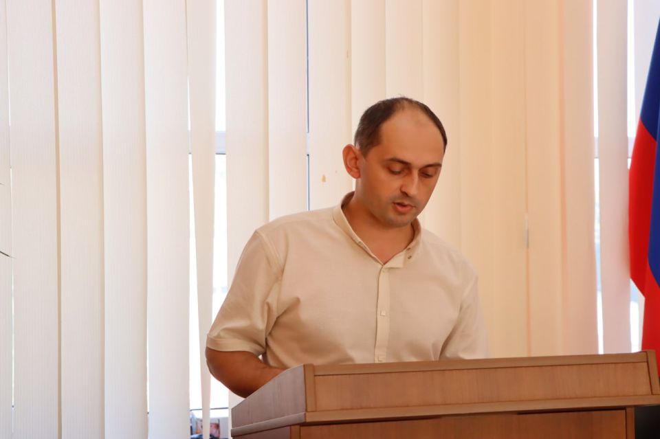 Евгений Бондарь: Принял участие во внеочередном ХХХVII заседании Совета Лутугинского муниципального округа I созыва Евгений Бондарь: Принял участие во внеочередном ХХХVII заседании Совета Лутугинского муниципального округа I созыва