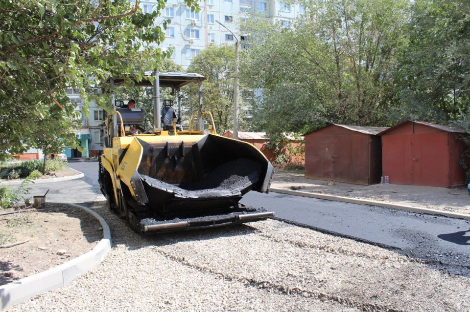 Сергей Козенко: В городе Краснодоне активно проходит кампания по ремонту внутриквартальных дорог — это важная часть комплексного благоустройства города Сергей Козенко: В городе Краснодоне активно проходит кампания по ремонту внутриквартальных дорог — это важная часть комплексного благоустройства города