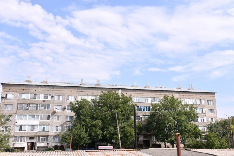 Аварийная бригада Красноярского края оперативно восстановила кровлю дома в Червонопартизанске Аварийная бригада Красноярского края оперативно восстановила кровлю дома в Червонопартизанске