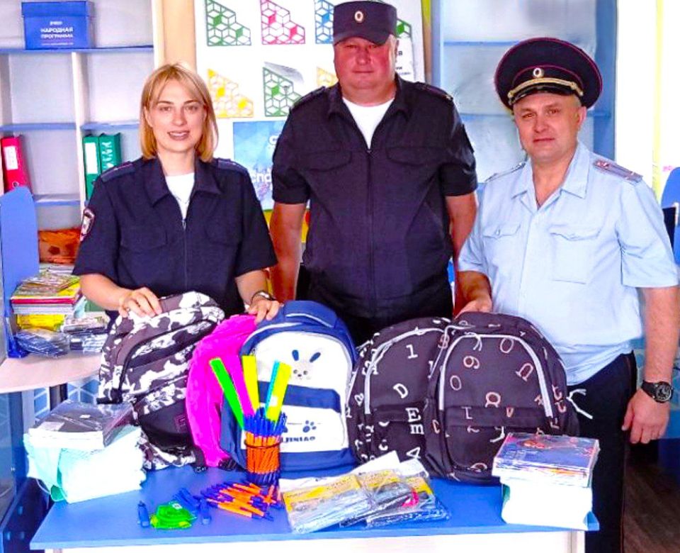 Акция «Собери ребёнка в школу» набирает обороты Акция «Собери ребёнка в школу» набирает обороты