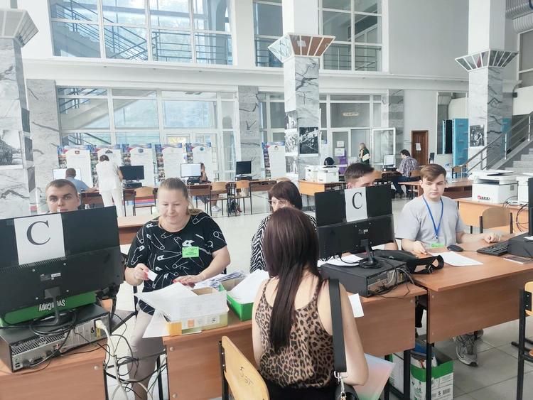 В университете имени Даля назвали самые популярные специальности В университете имени Даля назвали самые популярные специальности
