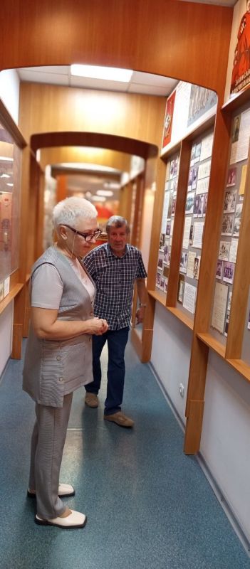 Сегодня в культурном центре Министерства внутренних дел Луганской Народной Республики состоялась неформальная встреча, которая прошла в залах уникального музея Луганской милиции Сегодня в культурном центре Министерства внутренних дел Луганской Народной Республики состоялась неформальная встреча, которая прошла в залах уникального музея Луганской милиции