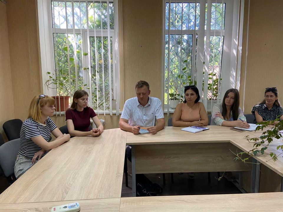 Константин Бутримов: В НОВОАЙДАРЕ ПОВЫШАЮТ ФИНАНСОВУЮ ГРАМОТНОСТЬ: СЕМИНАР "С ДЕНЬГАМИ НА "ТЫ" ДЛЯ ВСЕХ ПОКОЛЕНИЙ Константин Бутримов: В НОВОАЙДАРЕ ПОВЫШАЮТ ФИНАНСОВУЮ ГРАМОТНОСТЬ: СЕМИНАР "С ДЕНЬГАМИ НА "ТЫ" ДЛЯ ВСЕХ ПОКОЛЕНИЙ