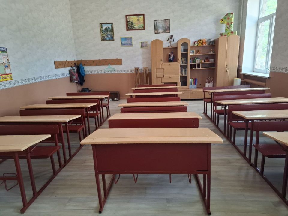 14 августа комиссия по приемке образовательных организаций Красного Луча к новому учебному году продолжила свою работу, посетив школы №11, №31 и дошкольное учреждение №19 "Колокольчик" 14 августа комиссия по приемке образовательных организаций Красного Луча к новому учебному году продолжила свою работу, посетив школы №11, №31 и дошкольное учреждение №19 "Колокольчик"