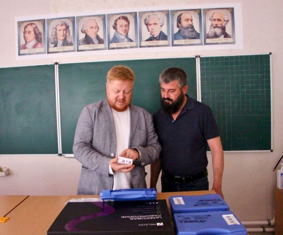 Иван Кусов: Очень положительное впечатление сегодня на меня произвели образовательные организации Меловского района! Иван Кусов: Очень положительное впечатление сегодня на меня произвели образовательные организации Меловского района!