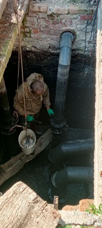 Коммунальные службы принято ругать Коммунальные службы принято ругать