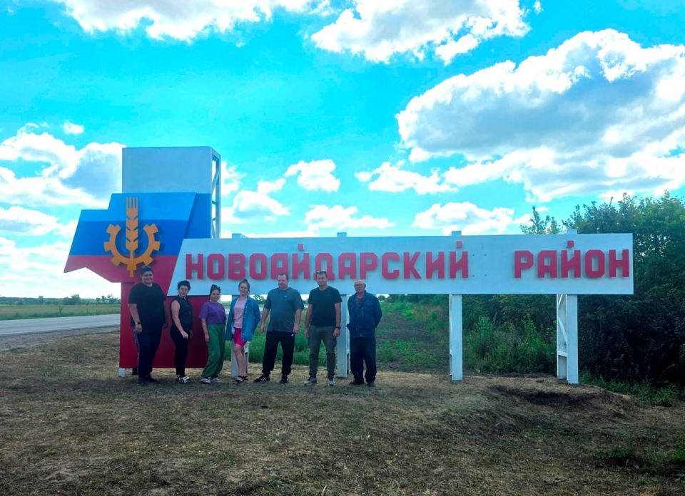 Марина Филиппова: Дом начинается с прихожей, театр — с вешалки, а округ — с въезда Марина Филиппова: Дом начинается с прихожей, театр — с вешалки, а округ — с въезда